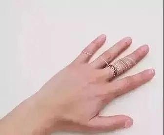 学长的手指在里面转动的写作（学长的手指头肚儿）